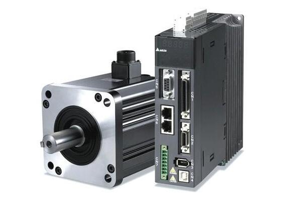 一個驅(qū)動器控制兩個步進(jìn)電機(jī)